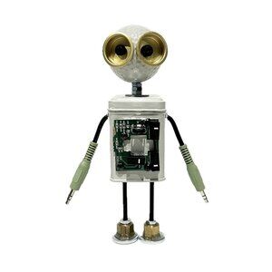 Meet GOGGLE, a found objects robot sculpture created by me (James Sigle)